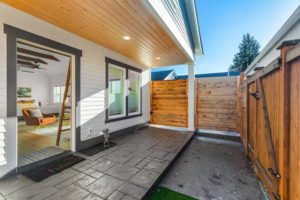 Walk To The Waterfront! The South Sound Suite Tacoma Exteriör bild